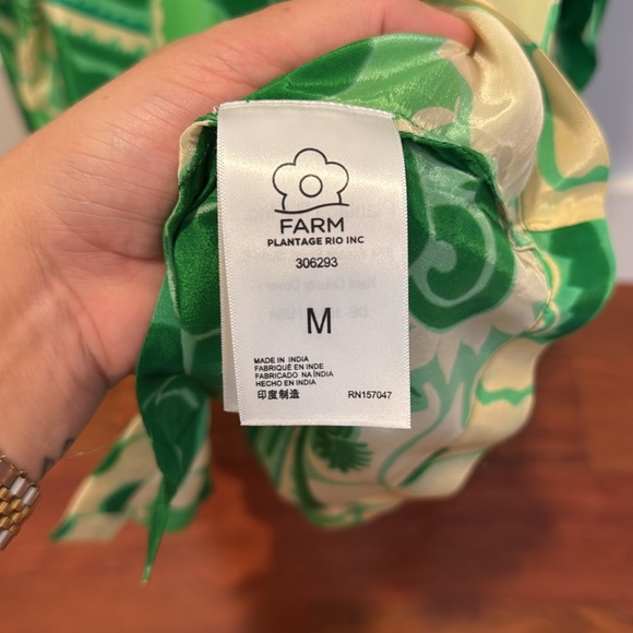 Farm Rio Satin Shirt - Picture 4 of 4